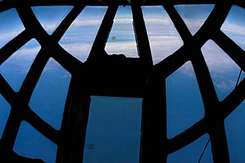 AL_planeride_south6_10_23_03