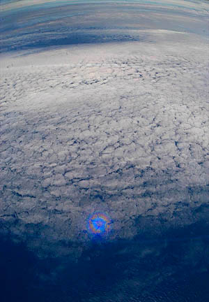 AM_planeride_south7_10_23_03