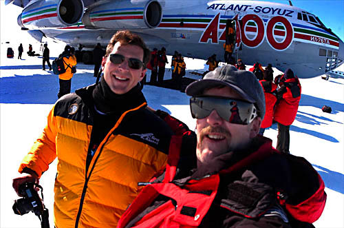 AV_ice_arrival2_vic_bob_10_23_03