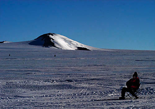 AZ3_ice_camp3_sit_10_23_03