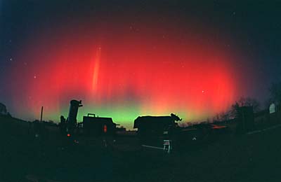 Scopeville Aurora with 16mm wide angle (C)Vic Winter/ICSTARS Astronomy